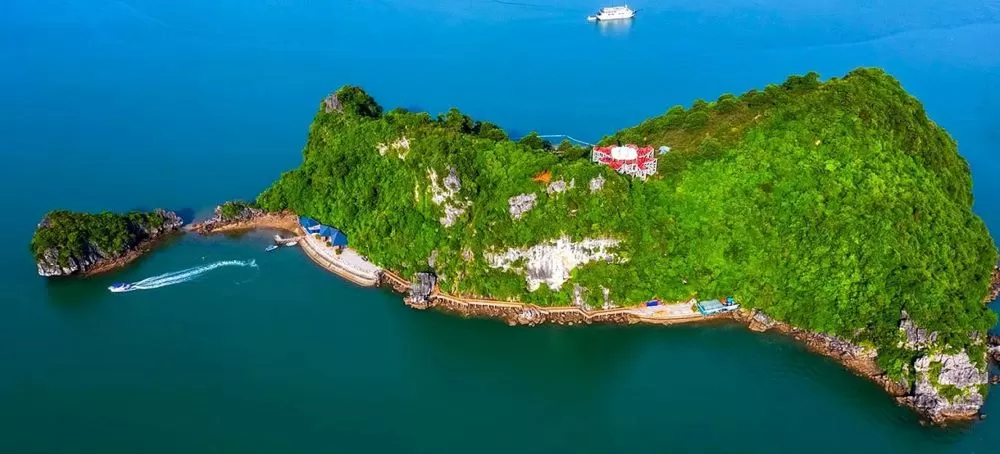 世界が認めた絶景・ハロン湾のソイシムビーチが世界の美しいビーチ100選に選出・ハロン湾クルーズ