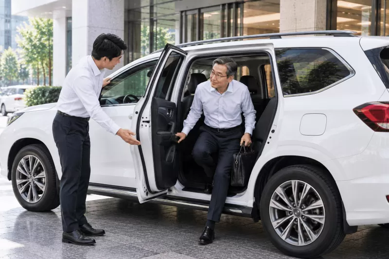 ハノイ日本語ドライバー付き専用車・観光・送迎・ビジネスに対応